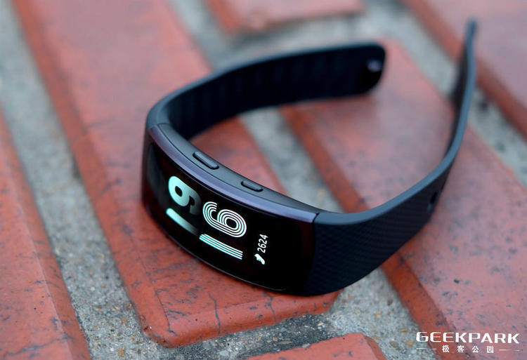 涓夋槦鎵嬬幆gearfit3娴嬭瘎,涓夋槦鎵嬬幆gearfit2鍔熻兘