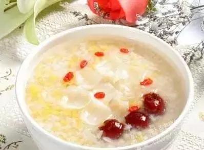 养生知识秋季吃什么好,秋季养生知识