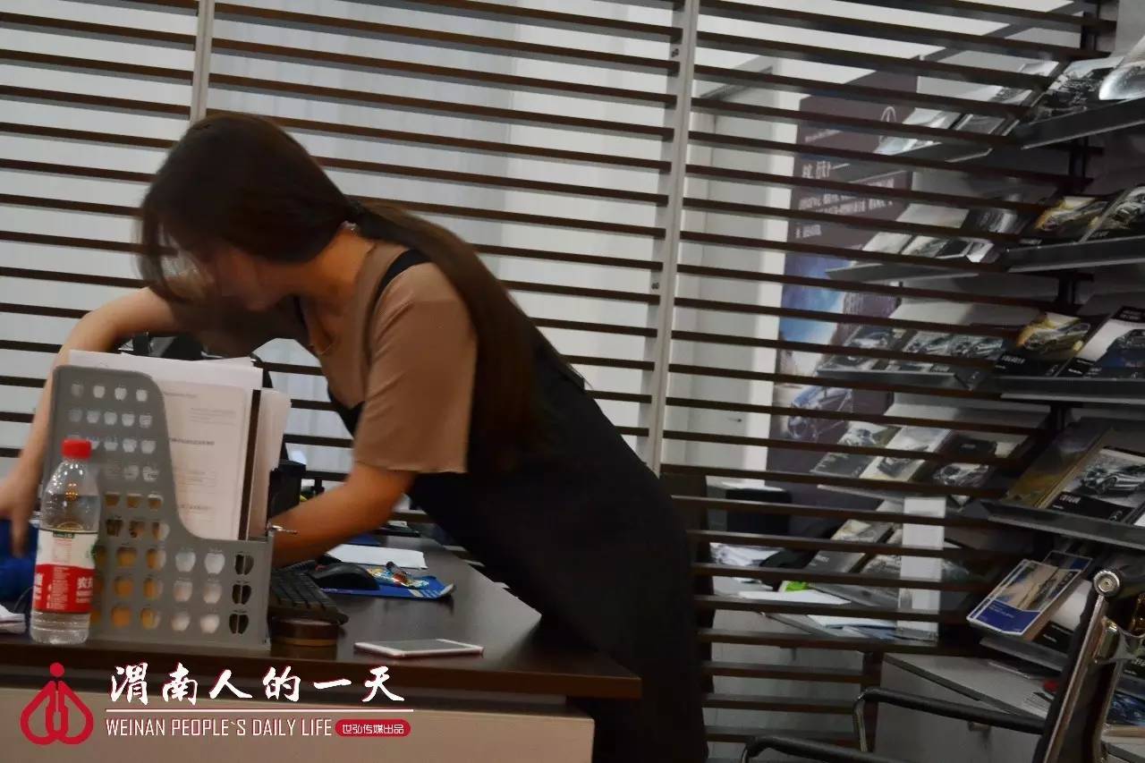 渭南人的一天No.20：90后汽车销售员，用双手拼出蓝天