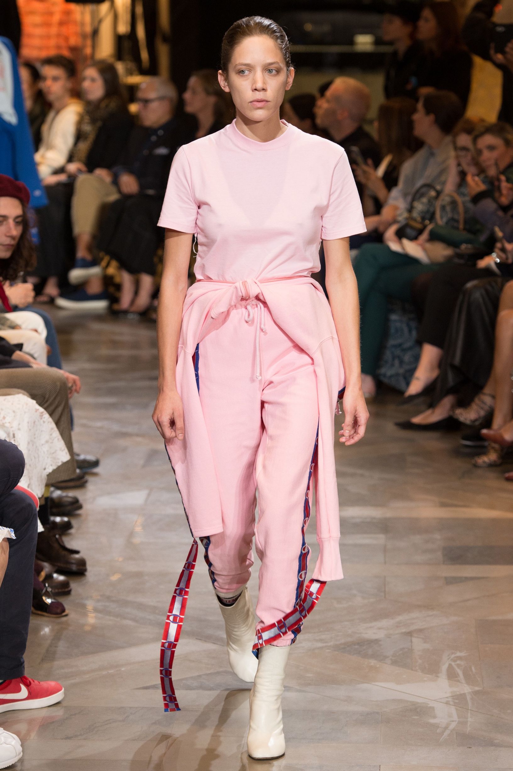 vetements衣服怎么样,vetements新款上新