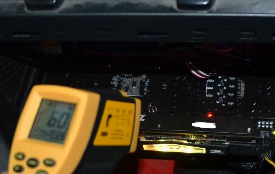 小编作死试玩奔腾处理器带GTX1070表现出人意料