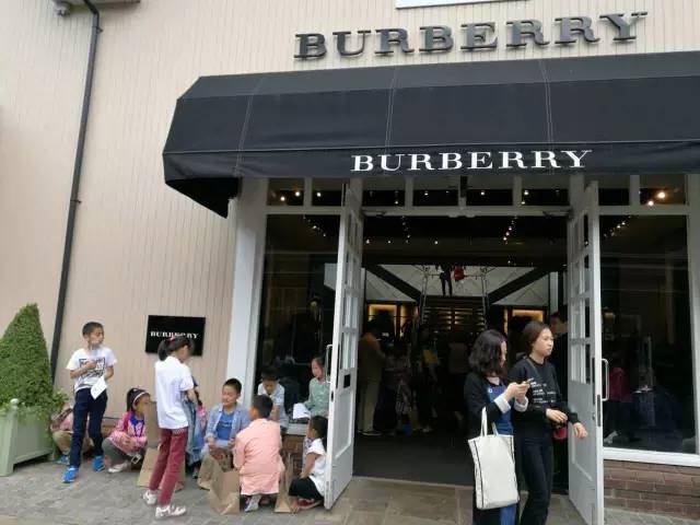 攻略｜英镑下跌，唤醒衣橱，速度去伦敦买买买