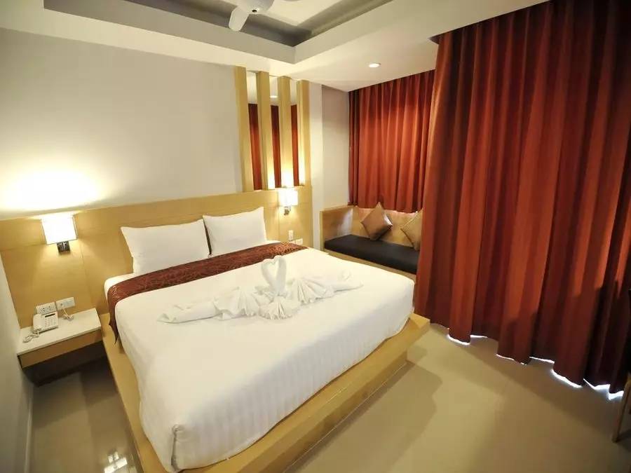 家庭旅游普吉岛酒店哪家好,普吉岛5人别墅酒店推荐