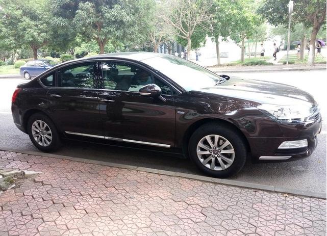 雪铁龙C51.6T豪华版,颇有风范