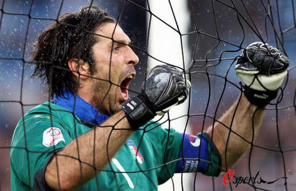 足坛打架最厉害的人,足坛十大冲突排名第一名