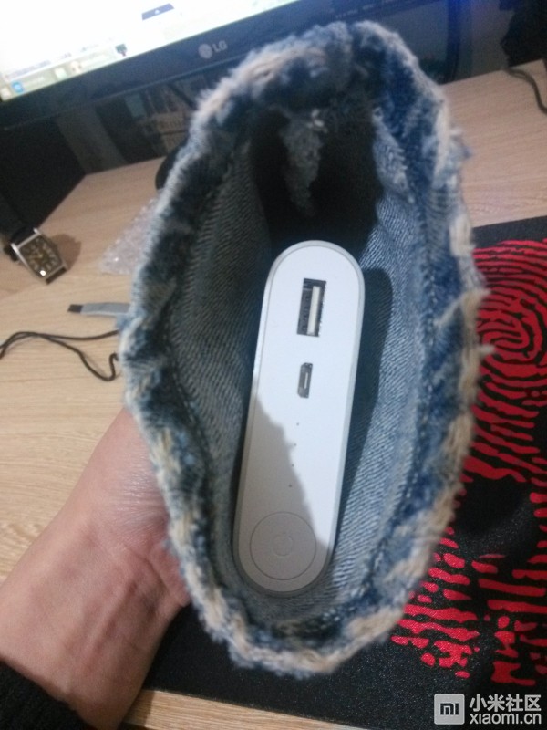 牛仔裤diy旧物改造包包,手工牛仔裤改造收纳挂袋