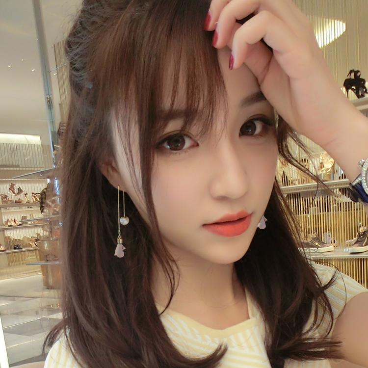 夏天气质简单耳钉搭配学生党,在炎热的夏季感受一波清凉
