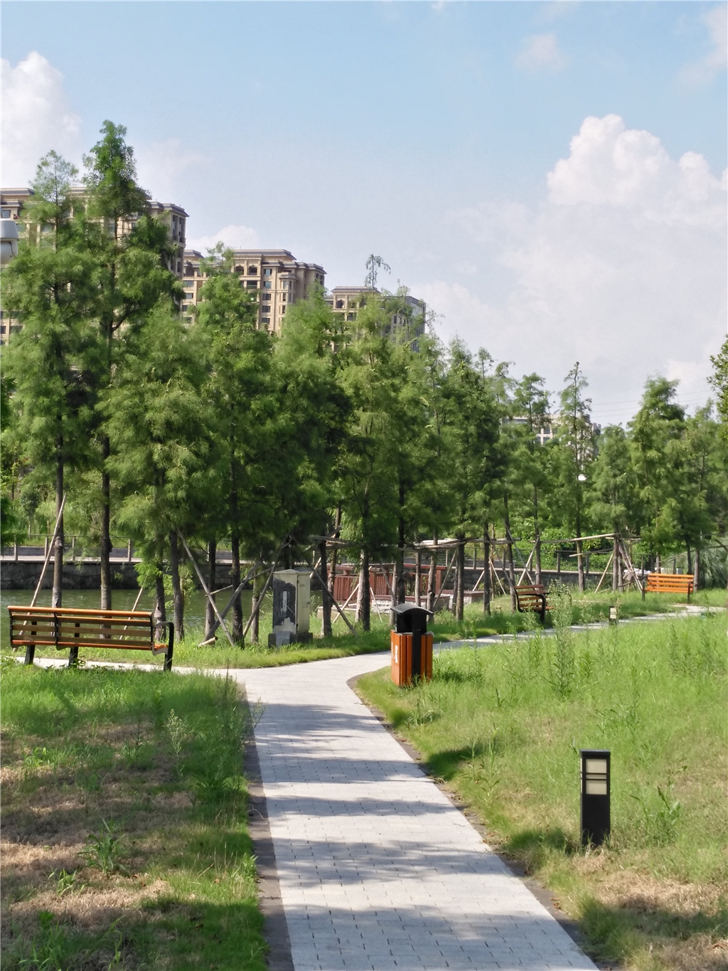 华为麦芒5测评,主打续航和拍照的手机推荐