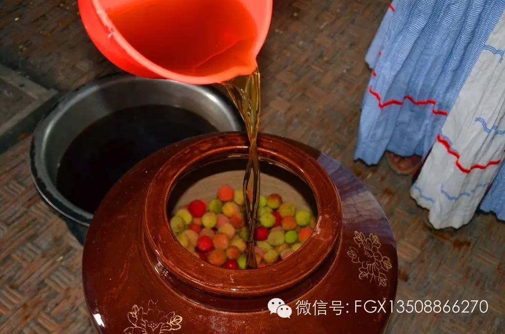 山里野生的杨梅你吃过吗,杨梅佳酿你们喝过吗