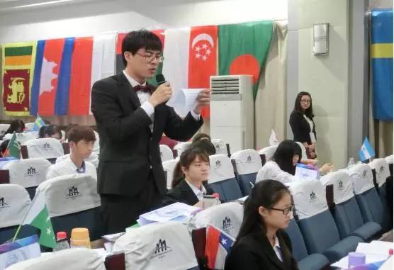 别young学院|外国语学院