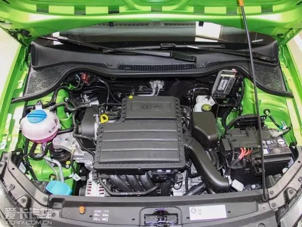 两厢车推荐2015,一万内2015年二手两厢车推荐