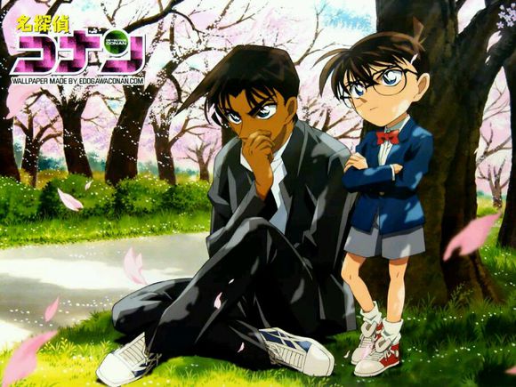 关东的工藤和关西的服部,名侦探柯南服部平次红与蓝的碰撞