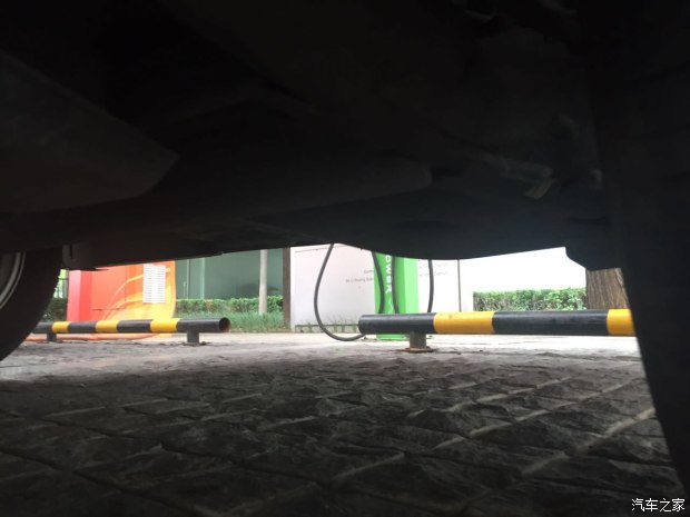 体验江淮iEV5和北京电动汽车分时租赁