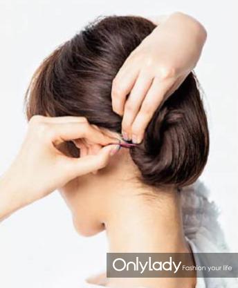 日本妹子的头发怎么扎,日本女生打理发型教程