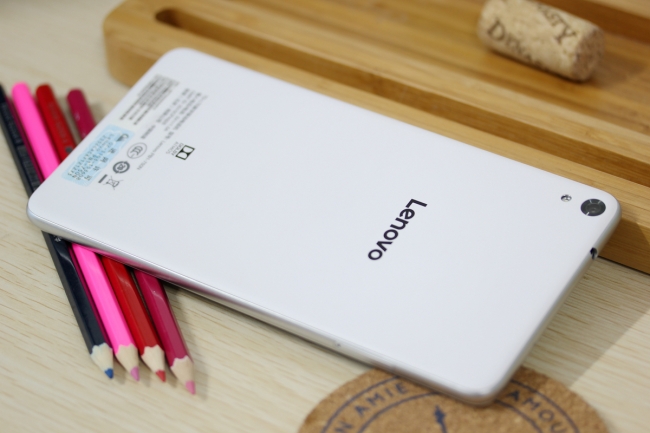谁是才手机和平板之间的搅局者？lenovoPHAB简评