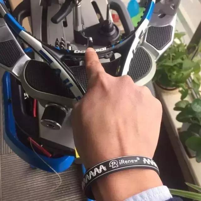 乒乓球拍r6002净重多少,什么决定球拍的挥重