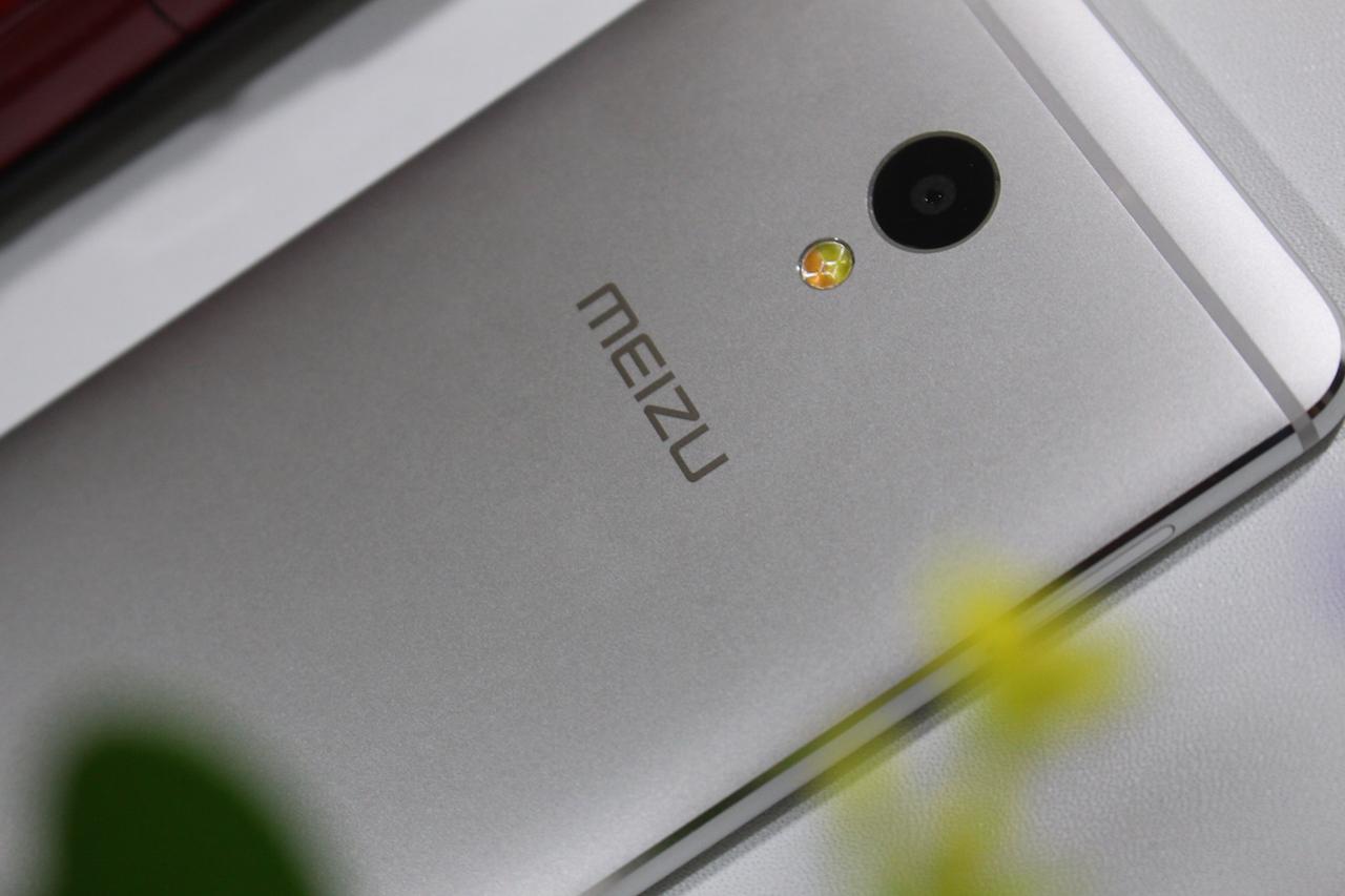 魅蓝e现在值得买吗,yunos魅蓝