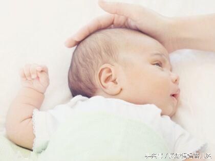 三个月宝宝囟门快闭合了是缺钙吗,宝宝一岁囟门没闭合是缺钙吗