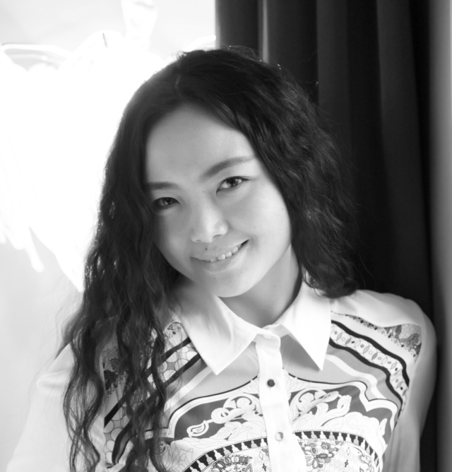 美女设计师设计小户型,99平房子装修女设计师