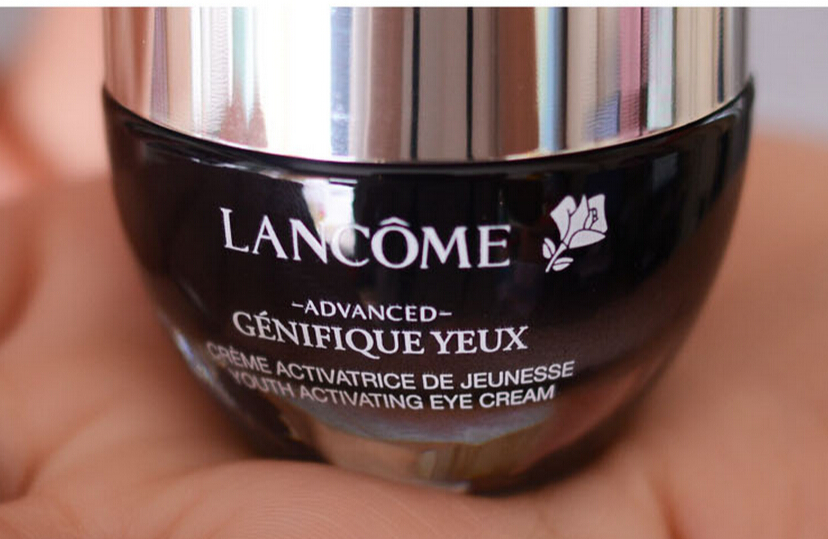 雅诗兰黛眼霜小棕瓶和兰蔻小黑瓶,雅诗兰黛小棕瓶和兰蔻小黑眼霜