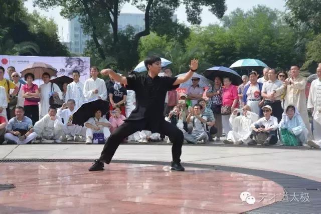 留得浩然神圣气天才一带一路行“一带一路一太极”走进南昌