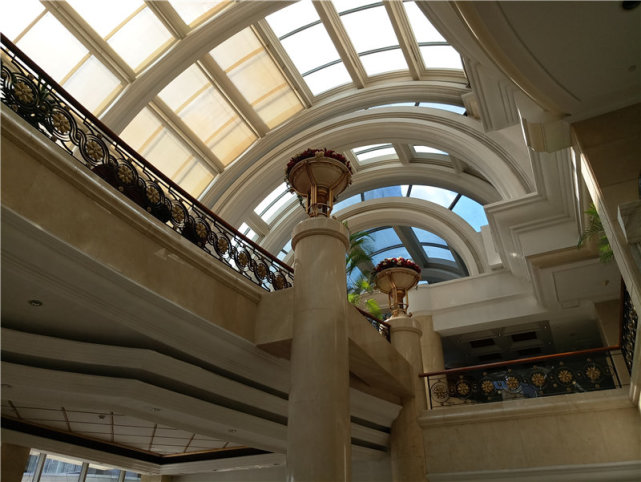 颠覆传统模块化大作:MotoZ上手评测