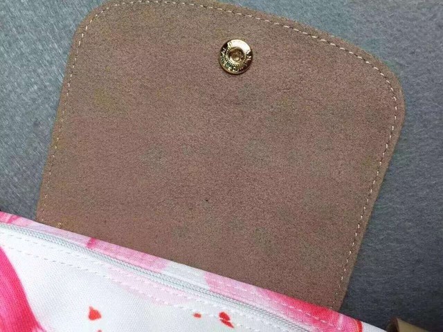 longchamp饺子包耐用吗,longchamp饺子包辨别真假