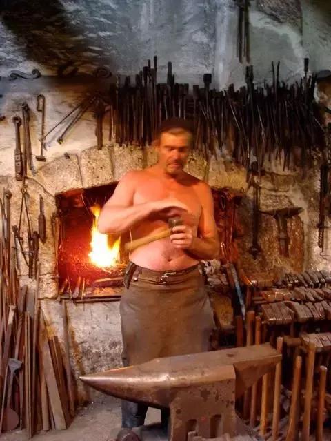 把店开成喜欢的样子,把店开成仓储式