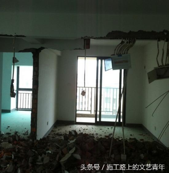 装修进行时，求高手来鉴定我家师傅安装水电的错误做法！