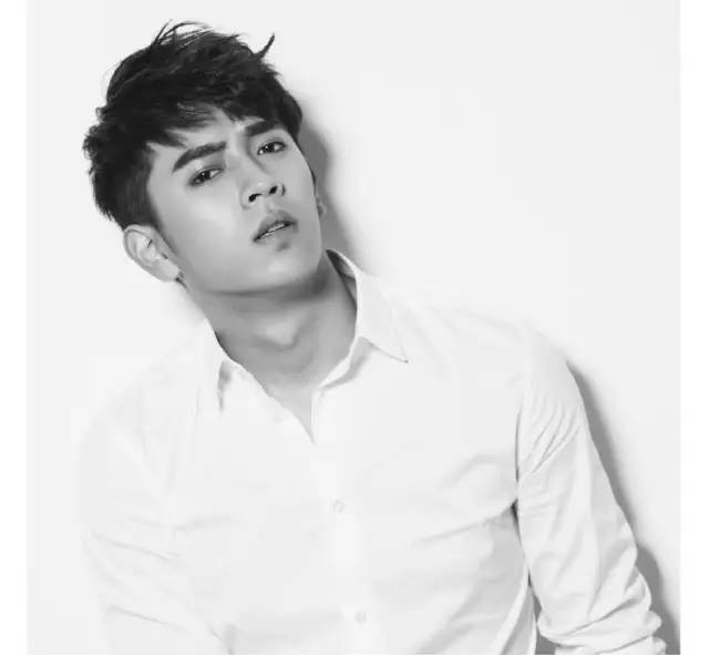 对于“单纯不做作地抢了女一剧本”“羽还真”陈若轩有话要说我其实是一个话题终结者