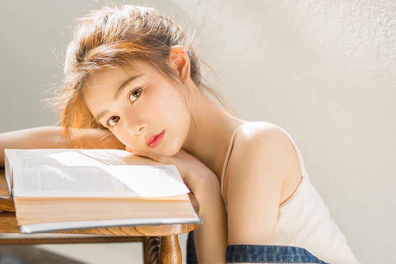 应聘成为别墅保姆小说,在别墅当佣人