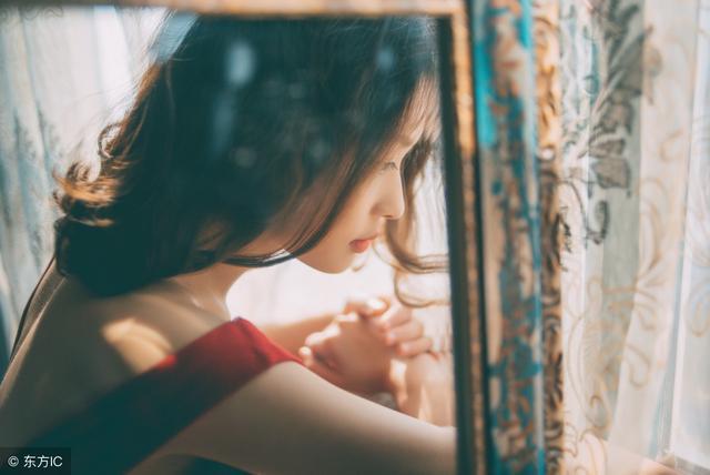 小说结婚当天丈夫奔赴战场,小说结婚次日丈夫离家