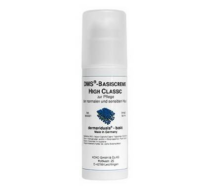 玩命儿补水还是感觉肌肤紧绷绷？也许该考虑试试这些护肤品了