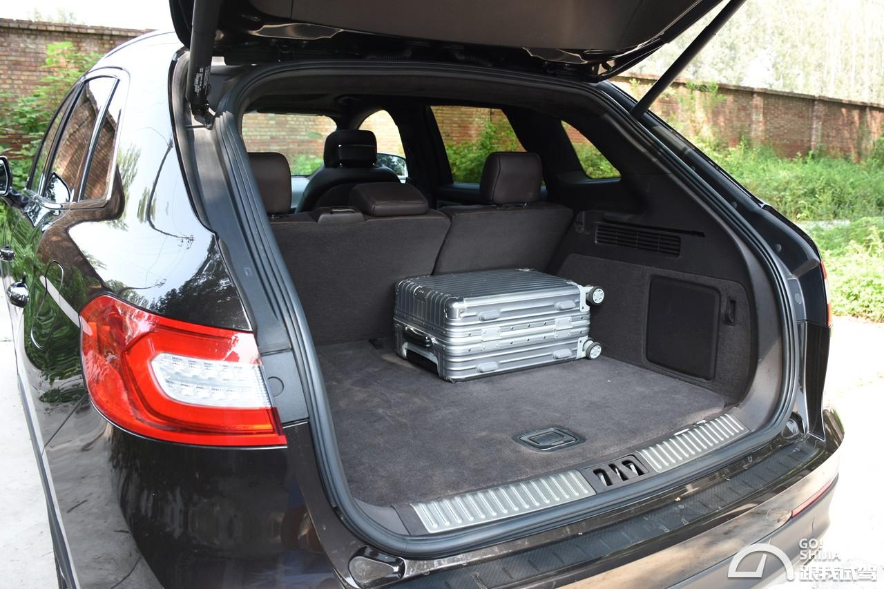 林肯mkx七座空间,林肯mkx2017款2.0t两驱尊享版