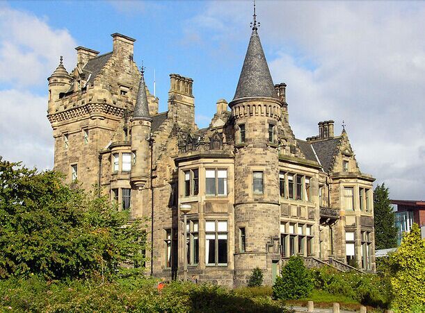 英国留学爱丁堡哪个专业好,英国留学艺术类专业魅力何在