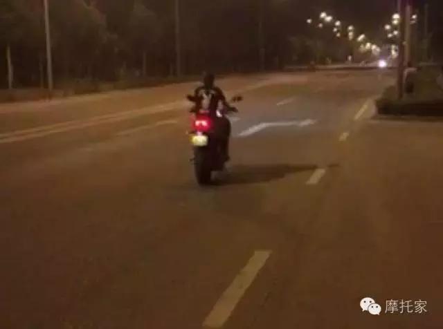 老公爱骑摩托车送什么礼物,老公喜欢摩托车送点什么手工礼物