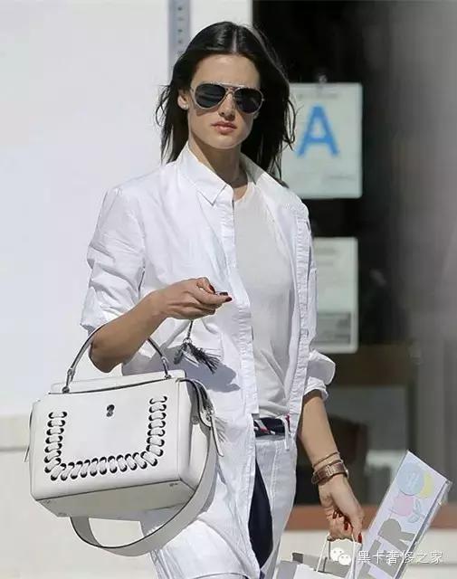 职场不输阵女生上班要背什么包?