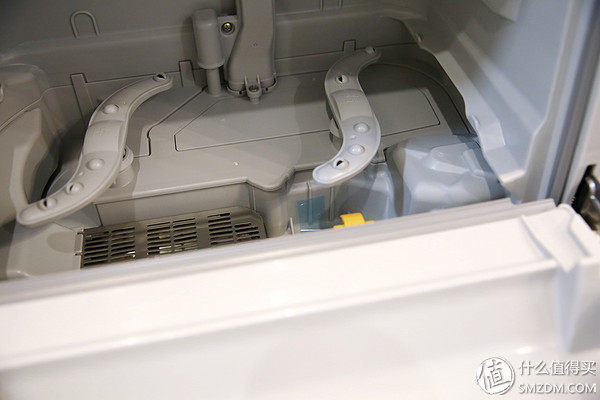 小厨房放集成灶冰箱洗碗机,小厨房如何装洗碗机和冰箱