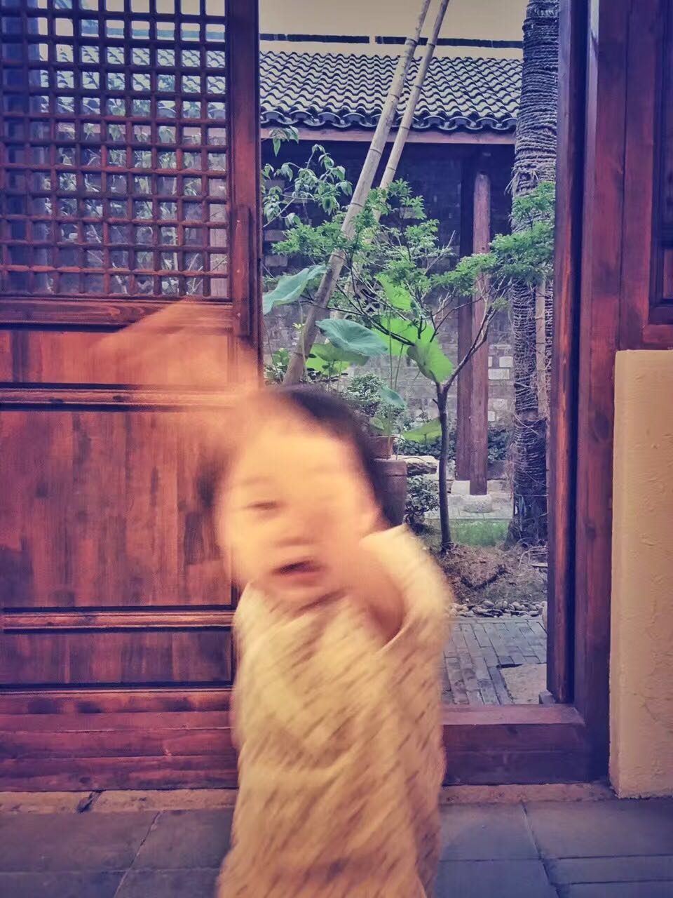 放慢脚步陪伴孩子,带娃慢慢悠悠的旅游