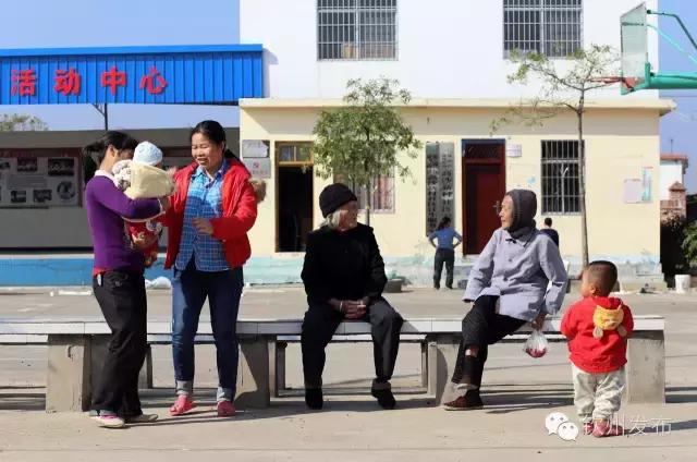 钦州市党代会报告,钦州市召开第六次党代会