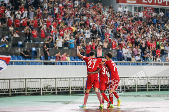 重庆力帆延边富德尼古拉,重庆斯威保级成功视频