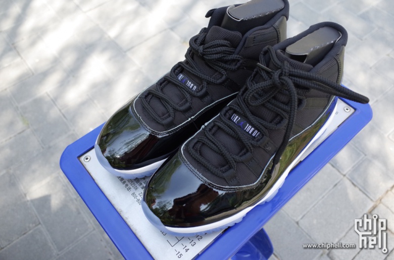 货王！国内土豪论坛惊现全新大灌篮AirJordan11“SpaceJam”上脚