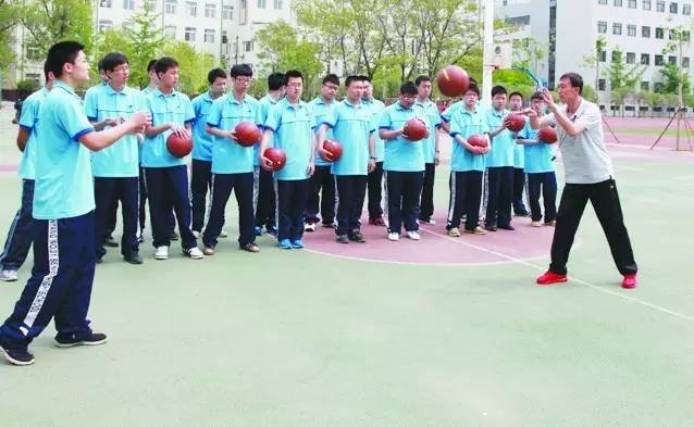 老师好健美操音乐,老师好沈阳路演