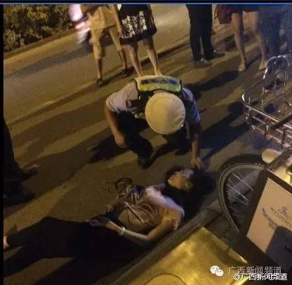 男子飞踹电动车女子后续,被踹电动车女孩事件