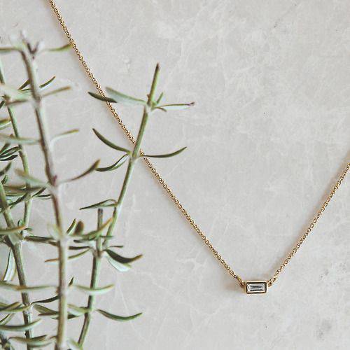 见鬼|我对这种细巧的「锁骨链」没有丝毫抵抗能力...