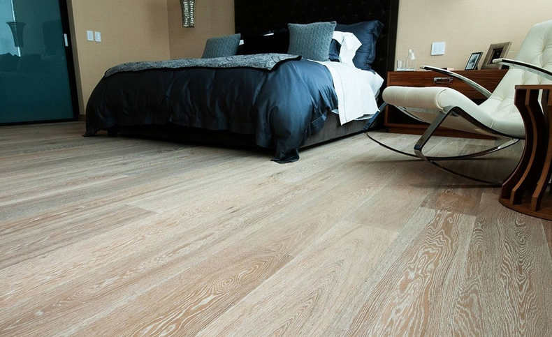 实木多层地板划痕怎么修复,瓷砖地板划痕怎么修复