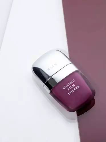 秋冬的系列妆容,21年秋冬流行妆容