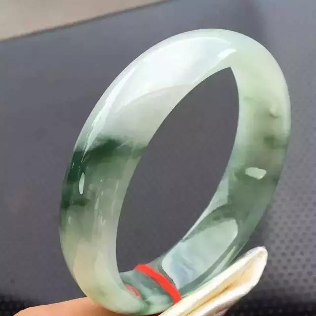 翡翠微商营销技巧,翡翠营销软文在哪里推广好