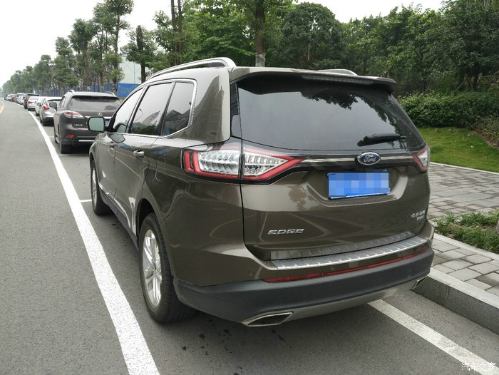 福特锐界2.0t四驱豪锐多少钱落地,锐界买二豪还是四豪