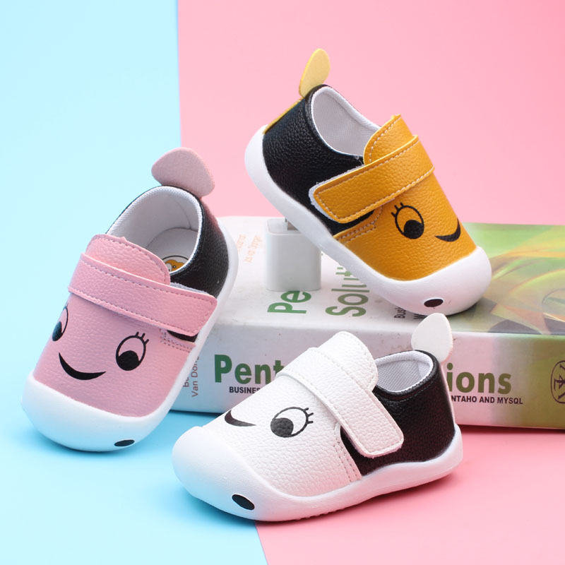 宝宝现在出门穿什么鞋,休闲潮鞋儿童穿什么好一点